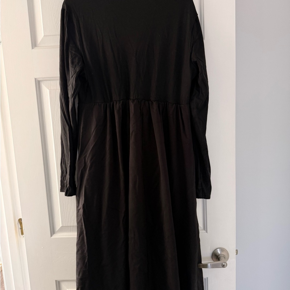 Women black dress